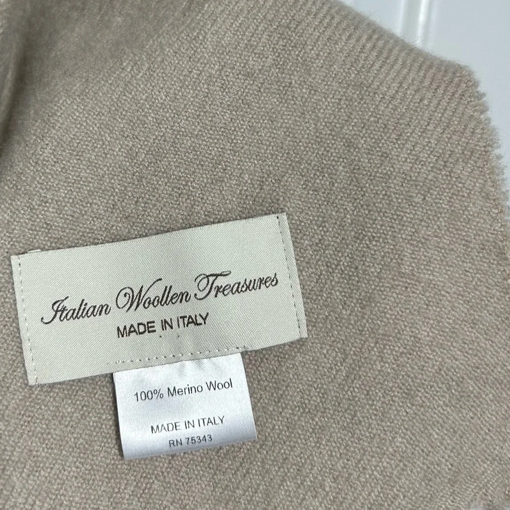 Italian Woolen Treasures Made in Italy Tan 100% Merino Wool Fringe Scarf chic
